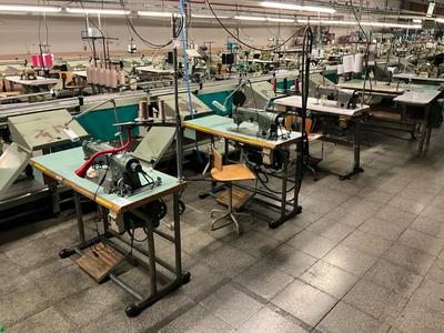 Overzichtsfoto van (3x) Refrey industrial sewing machine
