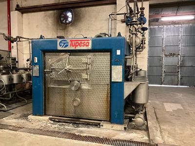 Overzichtsfoto van Tupesa industrial dyeing machine