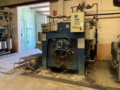 Overzichtsfoto van Milnor Dyeing machine