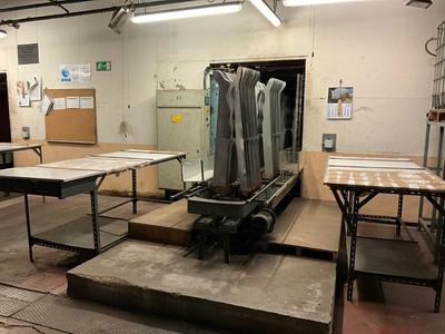 Overzichtsfoto van Marie Claire trouser ironer machine