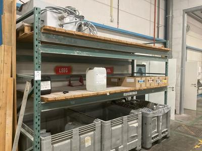 Översiktsbild av steel rack, 1 section