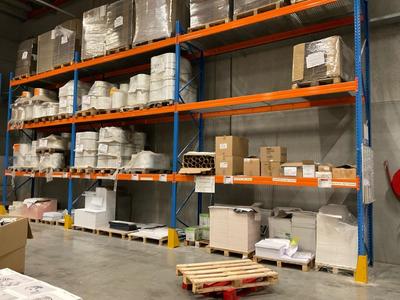 Overzichtsfoto van dismantable pallet racking, 3 sections