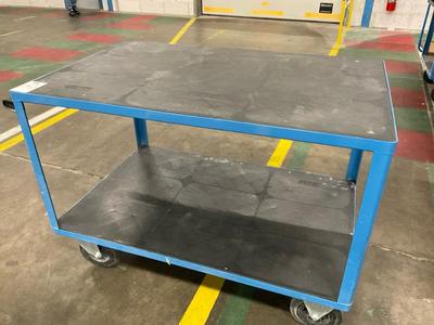 Overzichtsfoto van 2-level storage wagon