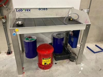Översiktsbild av Laborex cleaning table
