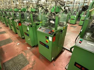 Immagine panoramica di (5x)  Matec twin plus MP4.7 knittingmachine