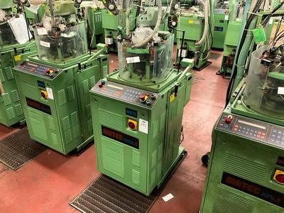 Overzichtsfoto van Matec HSE 2.5 knittingmachine