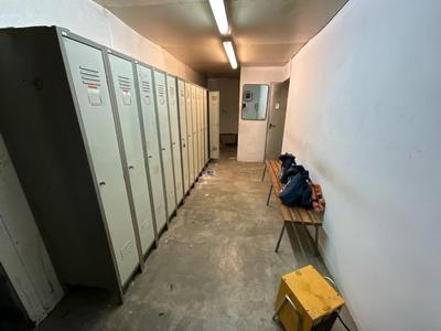 Overview picture of (4x) lockers