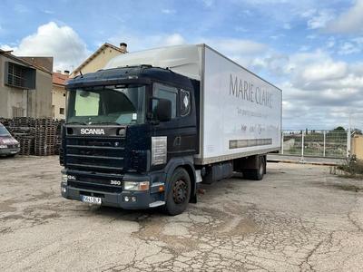 Översiktsbild av Scania 124L rigid truck