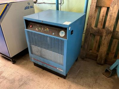 Immagine panoramica di Dry energy air dryer