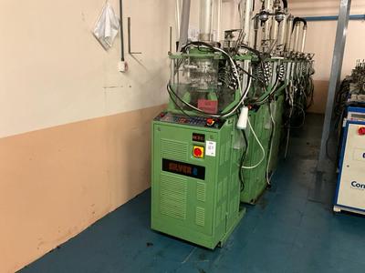 Overview picture of (8x)  Matec Silver 2 knittingmachines