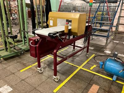 Overview picture of Lock garment check gold metal Detector