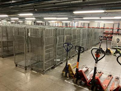 Overzichtsfoto van (30x) carts