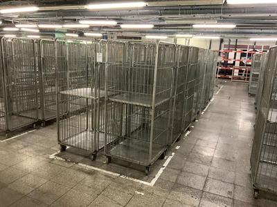 Immagine panoramica di (16x)carts