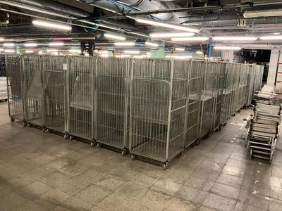 Immagine panoramica di (89x) carts