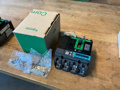 Översiktsbild av 2022 schneider NSX 100N circuit breaker