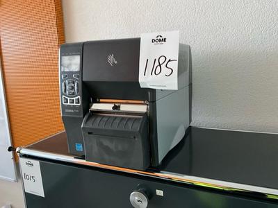 Immagine panoramica di zebra ZT230 lable printer