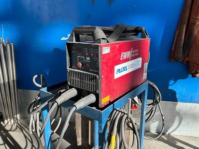 Übersichtsbild von EWM PICO 230 CEL Schweißmaschine