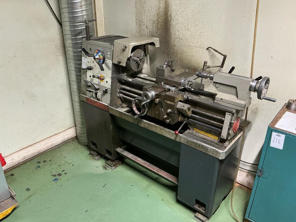Colchester Master 2500 Lathe