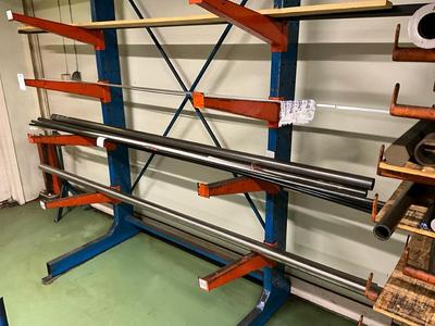 Overzichtsfoto van various metal profiles