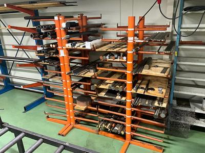 Overzichtsfoto van various metal profiles