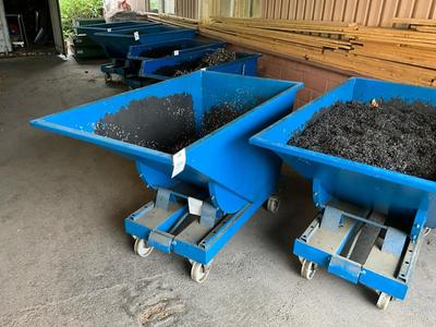 Översiktsbild av Tipp container