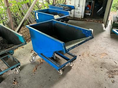 Översiktsbild av Tipp container