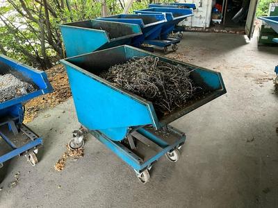 Översiktsbild av Tipp container