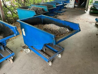 Översiktsbild av Tipp container