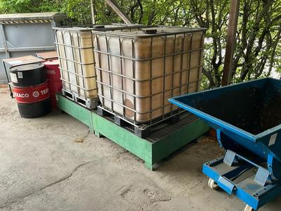 Översiktsbild av Dropptråg för olja (2x)