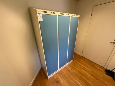 Overview picture of Locker cabinet