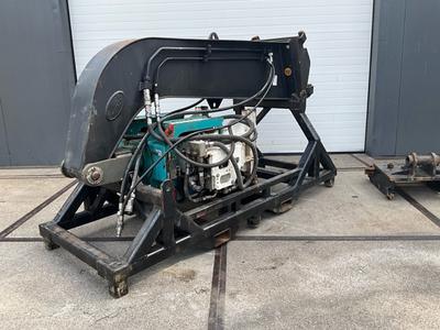 Übersichtsbild von sheet piling vibrating block