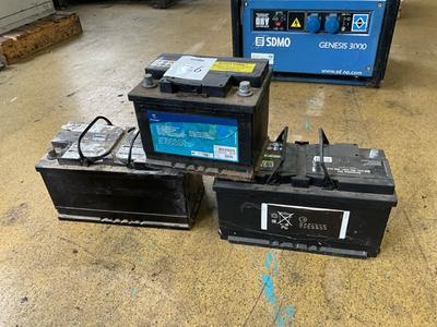 Overzichtsfoto van accu (3x)