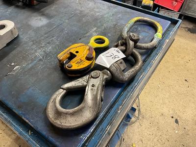 Overzichtsfoto van hijs materiaal (2x)