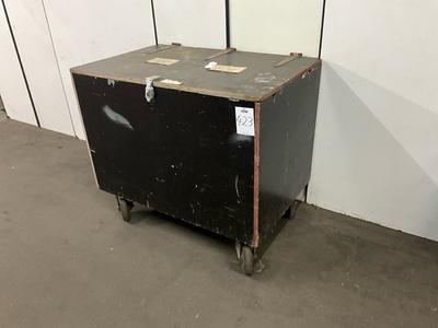 Imagen general de wheeled storage box