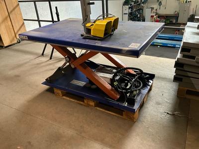 Übersichtsbild von 2022 Edmolift CCB 1000B scissor lift