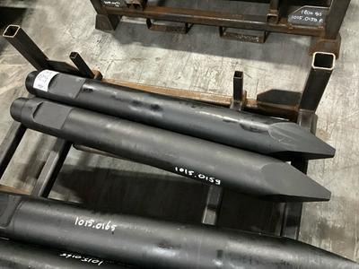 Overzichtsfoto van Ibex 1800GS puntbeitel piramide (2x)