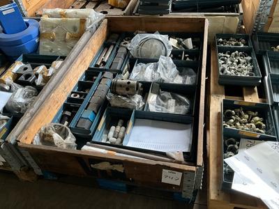 Imagen general de various spare parts