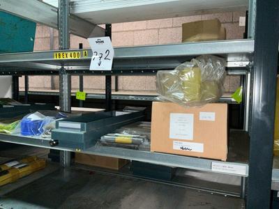 Overzichtsfoto van diverse reserve onderdelen Ibex 400