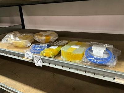 Overzichtsfoto van diverse reserve onderdelen Ibex 3000