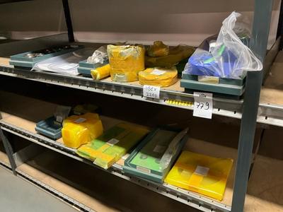 Overzichtsfoto van diverse reserve onderdelen Ibex 2200