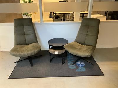 Overzichtsfoto van fauteuil (2x)