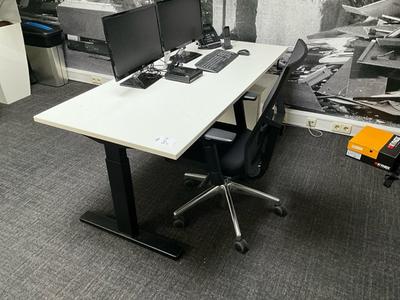 Imagen general de sit-stand desk