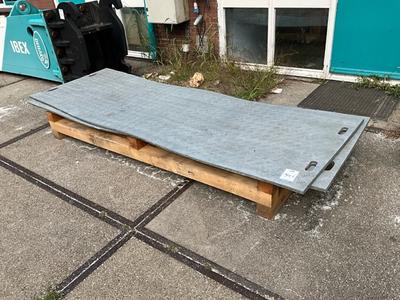 Overzichtsfoto van kunststof rijplaten