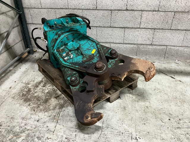 2023 dehaco MCR650 concrete shears