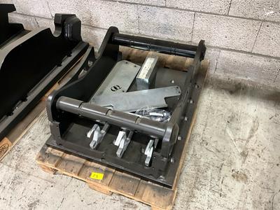 Übersichtsbild von 2024 Oilquick OQ80 header plate frame