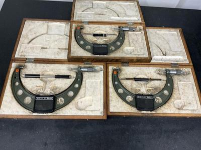 Översiktsbild av Mitutoyo mikrometer 150-225 mm (3x)