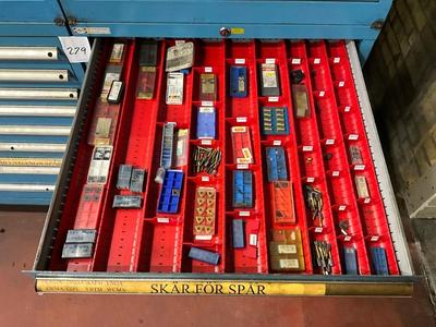 Översiktsbild av Hårdmetallskär och chuckbackar