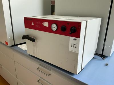 Översiktsbild av 2000 Binder E 28 Drying and heating chamber