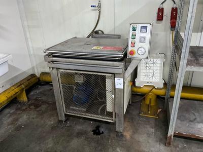 Översiktsbild av 2002 Officine di Cartigliano SV LAB vacuum machine