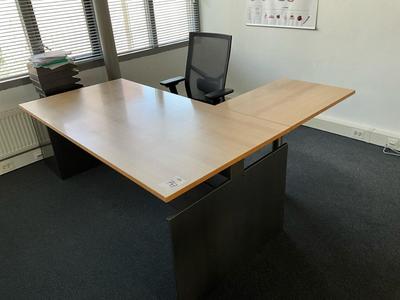 Översiktsbild av Desk